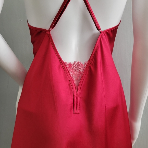 Victoria Secret Silky Slip - Picture 3 of 10